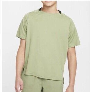 New Kids Nike Multi Big Kids' (Boys') Dri-FIT Training Top Green Size S MSRP:$38
